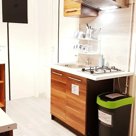 - Srodmiescie منزل للإقامة